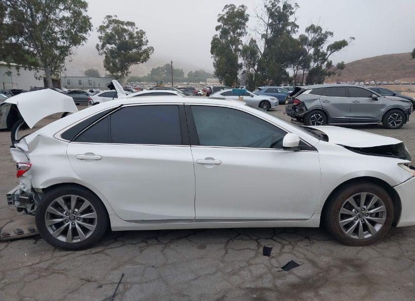 Photo 13 of 2017 Toyota Camry XLE (VIN 4T1BF1FK4HU697260)