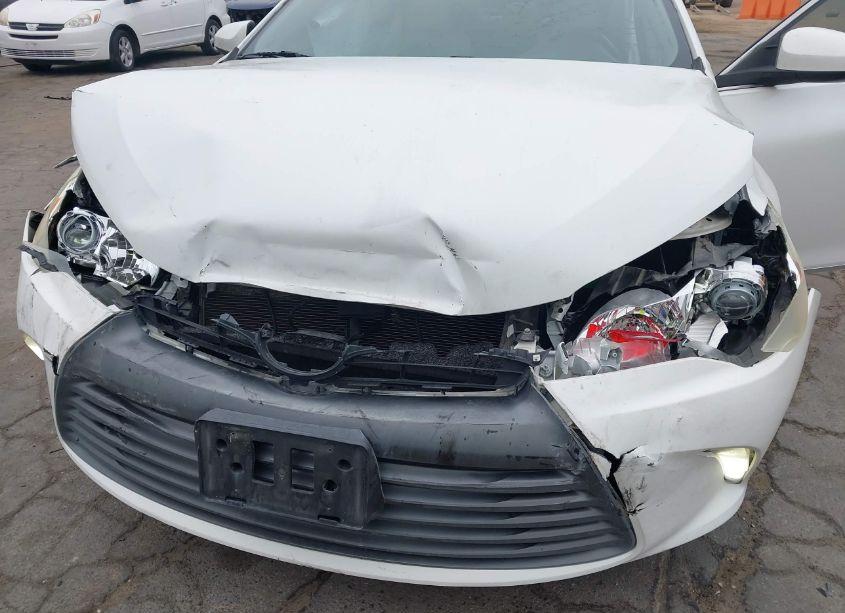 Photo 6 of 2017 Toyota Camry XLE (VIN 4T1BF1FK4HU697260)