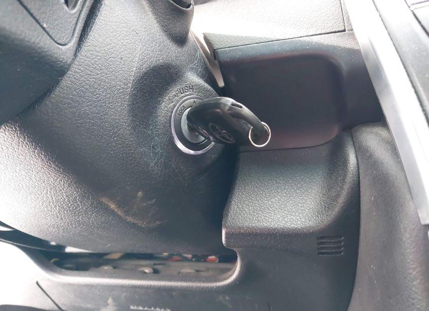 Photo 11 of 2017 Toyota Camry LE (VIN 4T1BF1FK4HU704952)