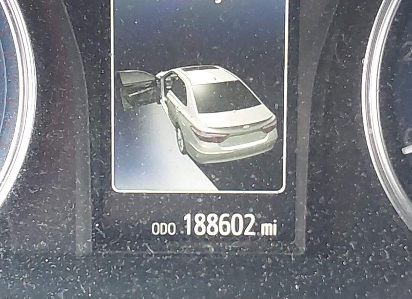 Photo 16 of 2017 Toyota Camry LE (VIN 4T1BF1FK4HU704952)