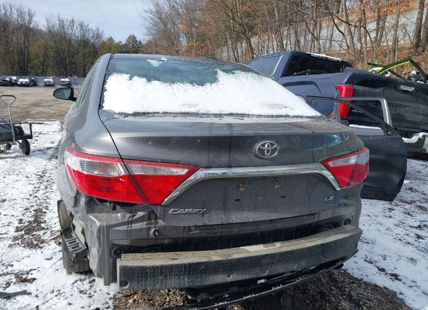 Photo 17 of 2017 Toyota Camry LE (VIN 4T1BF1FK4HU704952)