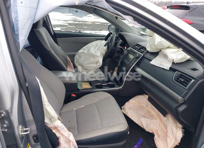 Photo 5 of 2017 Toyota Camry SE (VIN 4T1BF1FK4HU706328)