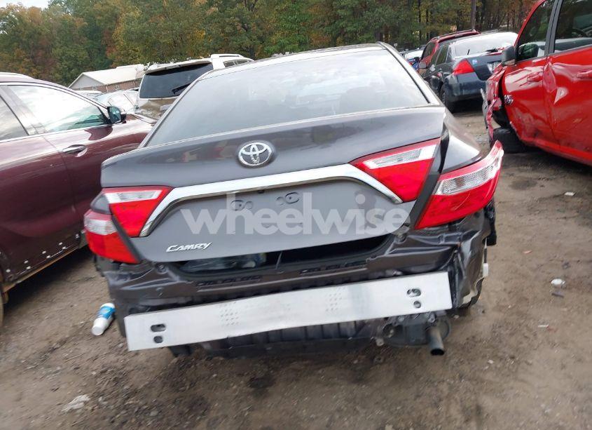 Photo 17 of 2017 Toyota Camry LE (VIN 4T1BF1FK4HU711786)