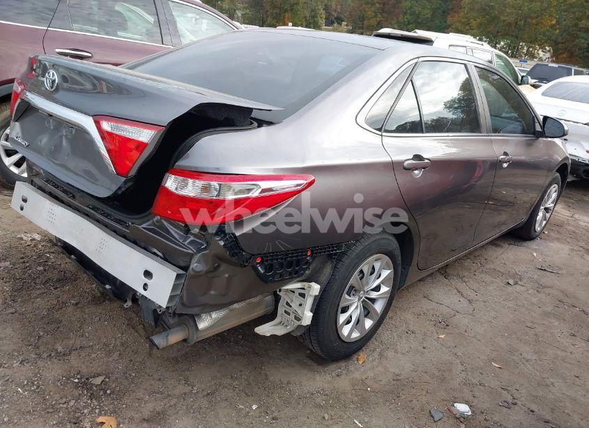 Photo 4 of 2017 Toyota Camry LE (VIN 4T1BF1FK4HU711786)