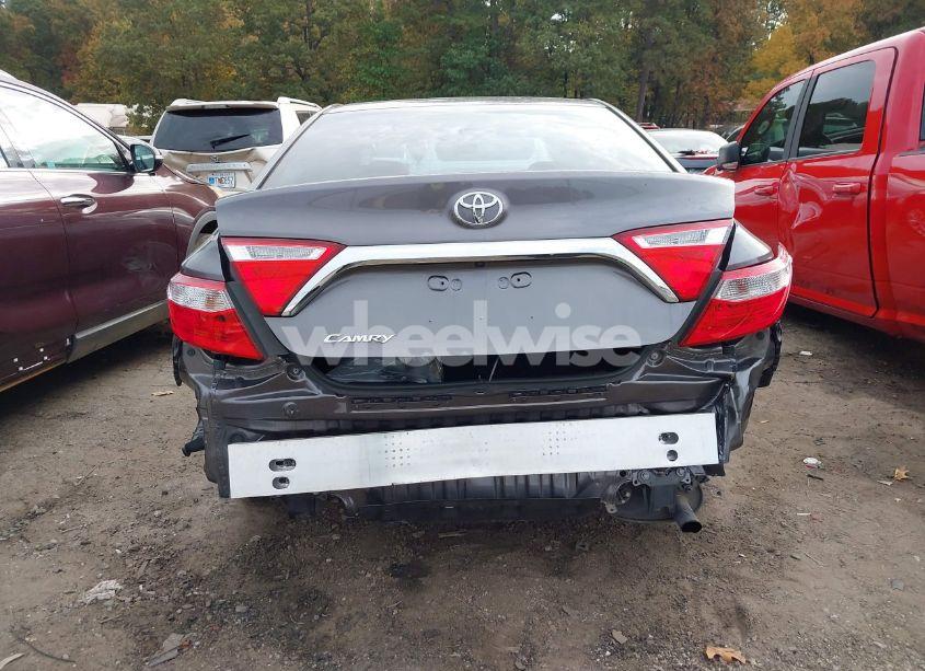 Photo 6 of 2017 Toyota Camry LE (VIN 4T1BF1FK4HU711786)