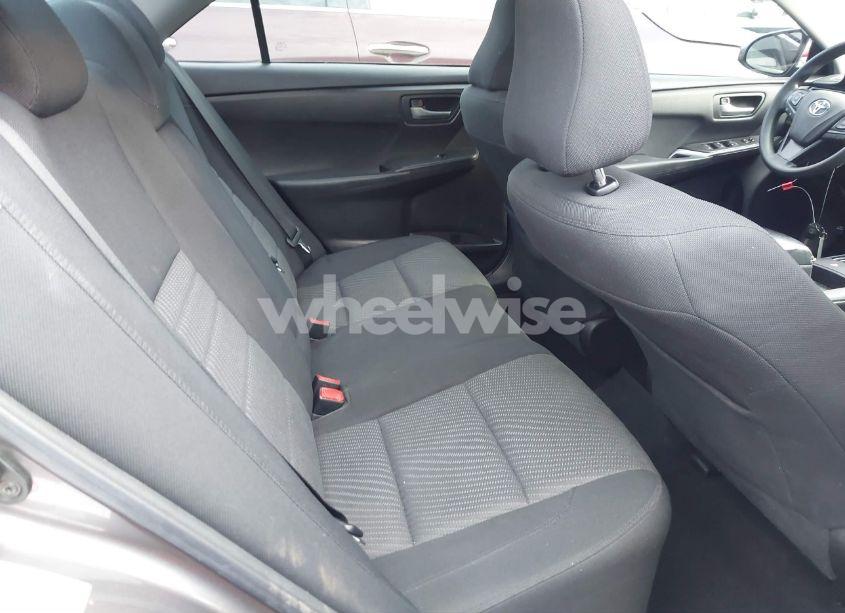 Photo 8 of 2017 Toyota Camry LE (VIN 4T1BF1FK4HU711786)