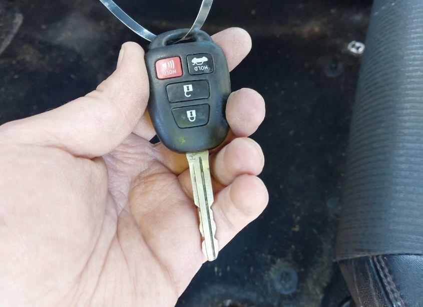 Photo 11 of 2017 Toyota Camry SE (VIN 4T1BF1FK4HU718737)