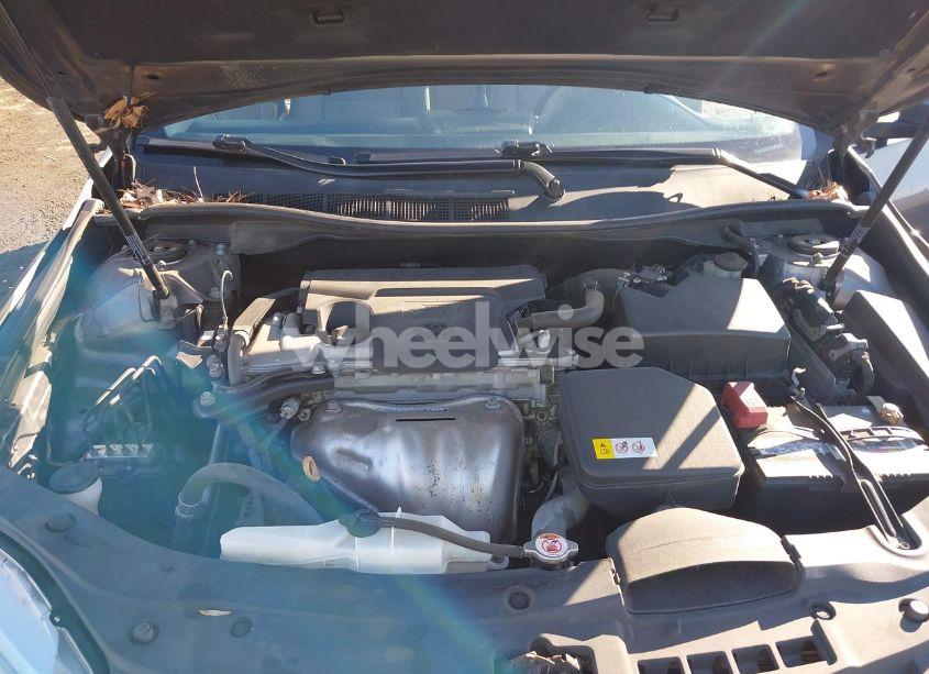 Photo 10 of 2017 Toyota Camry LE (VIN 4T1BF1FK4HU722335)