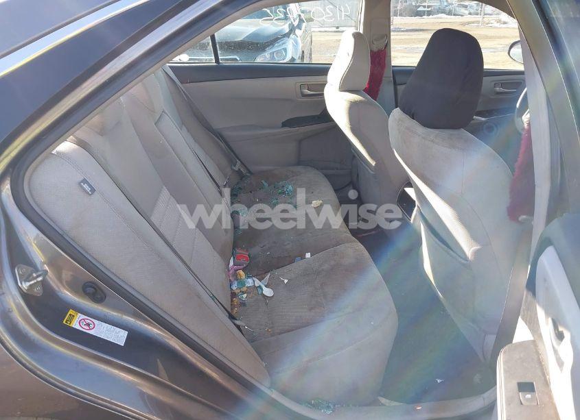 Photo 8 of 2017 Toyota Camry LE (VIN 4T1BF1FK4HU722335)