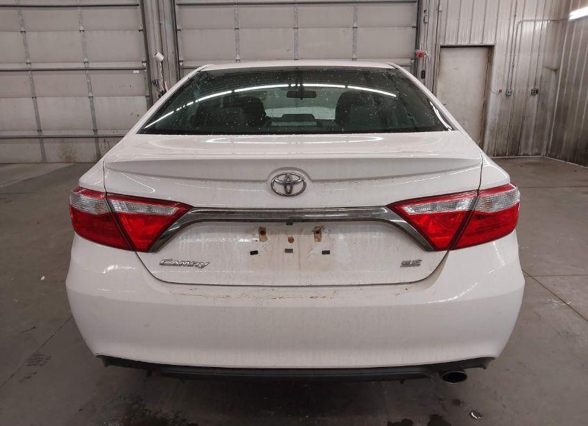 Photo 17 of 2017 Toyota Camry SE (VIN 4T1BF1FK4HU723632)