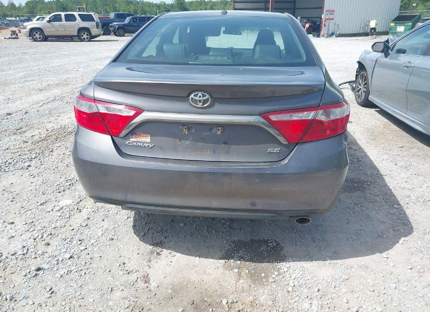 Photo 16 of 2017 Toyota Camry SE (VIN 4T1BF1FK4HU726000)