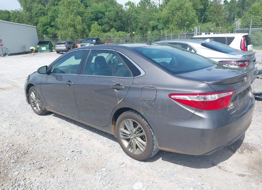 Photo 3 of 2017 Toyota Camry SE (VIN 4T1BF1FK4HU726000)