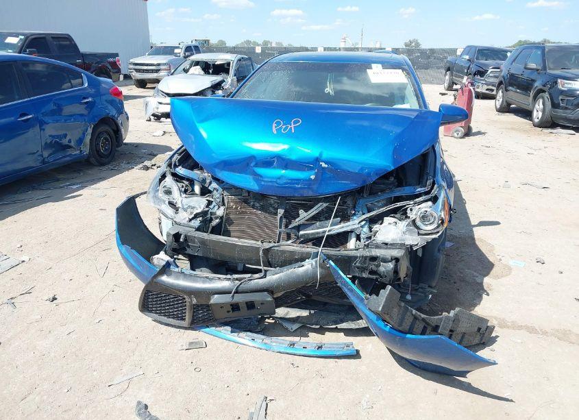 Photo 6 of 2017 Toyota Camry SE (VIN 4T1BF1FK4HU739846)