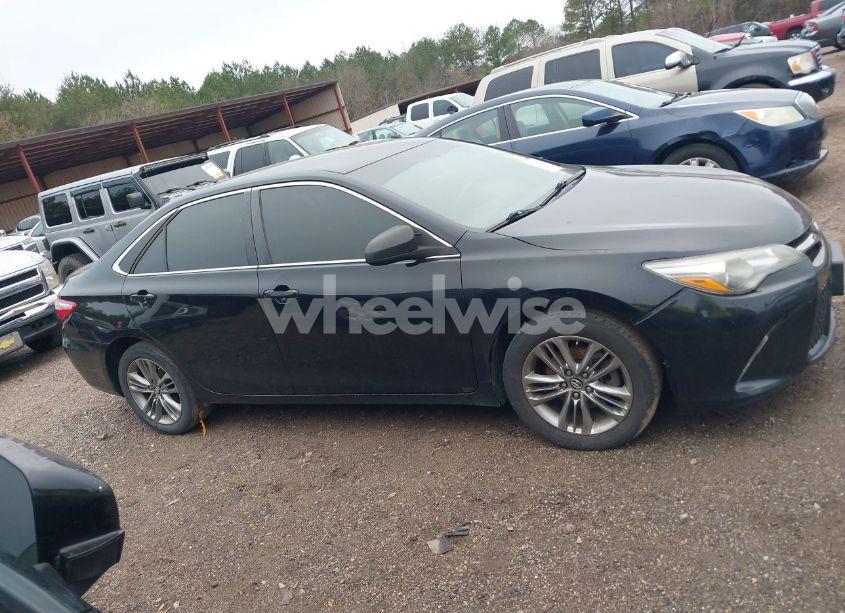 Photo 13 of 2017 Toyota Camry SE (VIN 4T1BF1FK4HU750684)