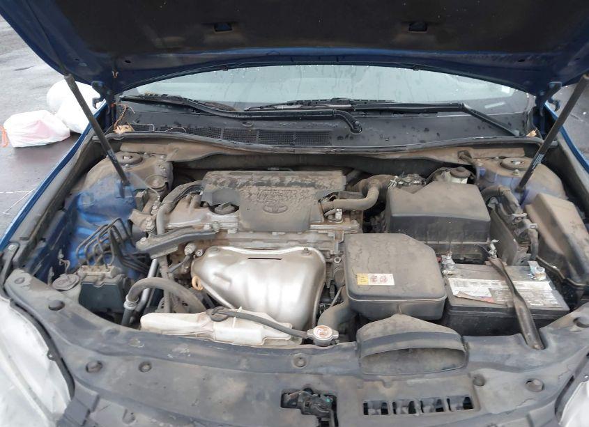 Photo 10 of 2017 Toyota Camry SE (VIN 4T1BF1FK4HU750880)