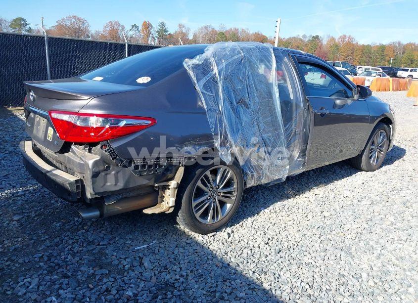 Photo 4 of 2017 Toyota Camry SE (VIN 4T1BF1FK4HU765900)