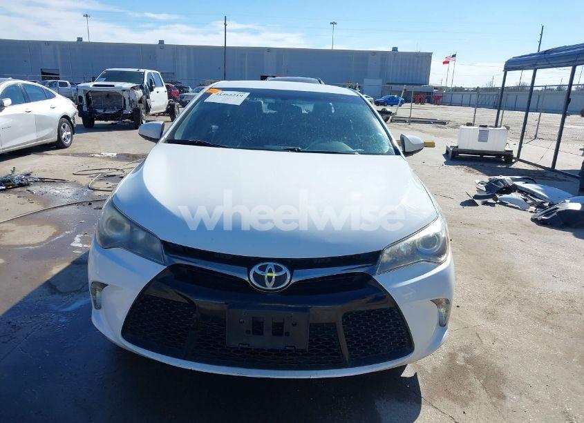 Photo 13 of 2017 Toyota Camry SE (VIN 4T1BF1FK4HU767324)
