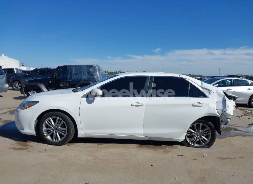 Photo 15 of 2017 Toyota Camry SE (VIN 4T1BF1FK4HU767324)