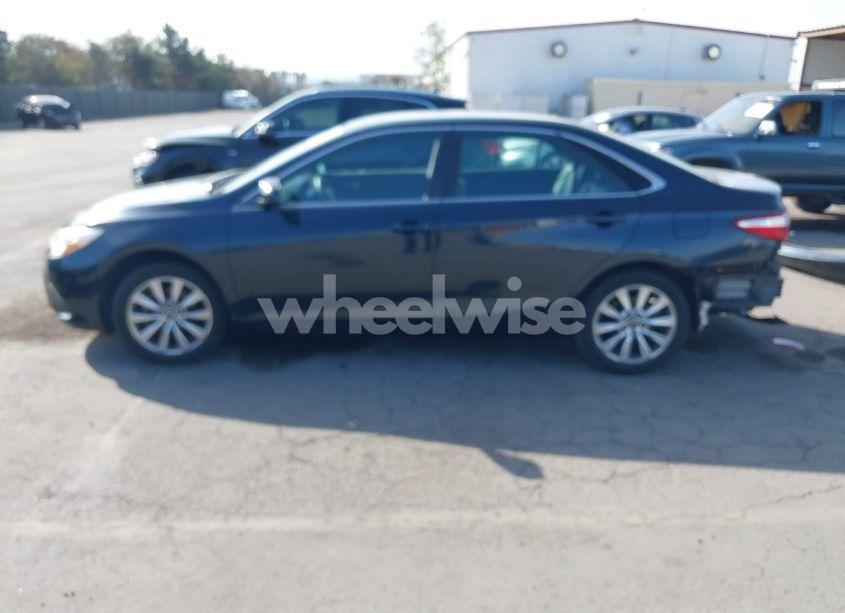 Photo 15 of 2017 Toyota Camry XLE (VIN 4T1BF1FK4HU786052)