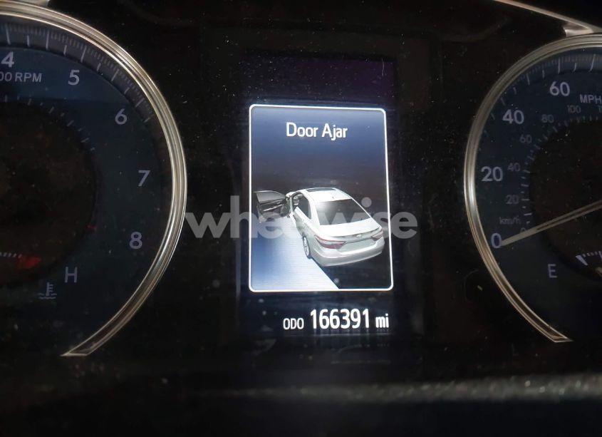 Photo 15 of 2017 Toyota Camry LE (VIN 4T1BF1FK4HU787394)