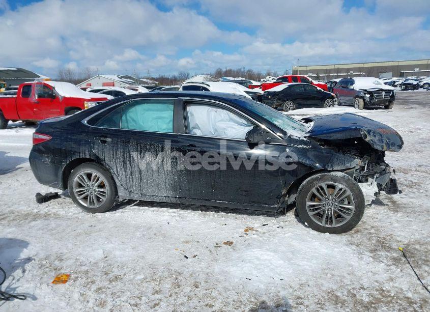 Photo 13 of 2017 Toyota Camry SE (VIN 4T1BF1FK4HU794832)