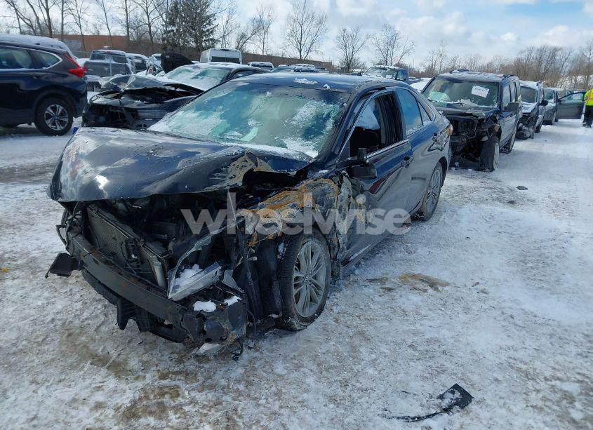 Photo 2 of 2017 Toyota Camry SE (VIN 4T1BF1FK4HU794832)