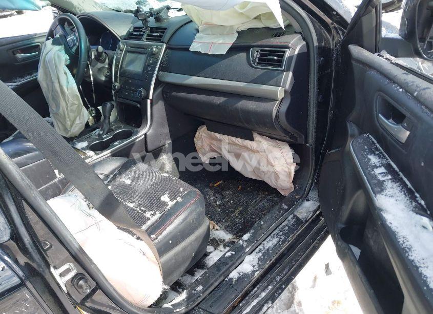 Photo 5 of 2017 Toyota Camry SE (VIN 4T1BF1FK4HU794832)