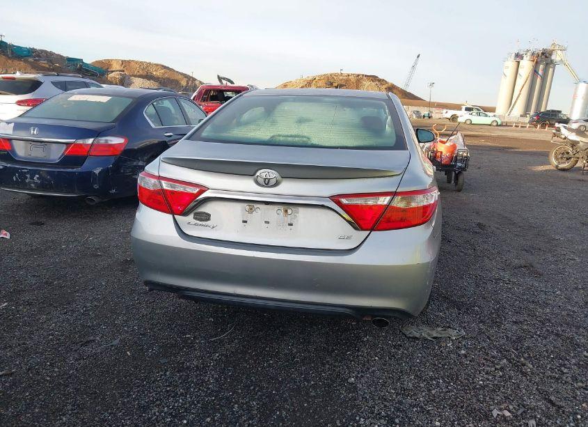 Photo 17 of 2017 Toyota Camry SE (VIN 4T1BF1FK4HU800497)