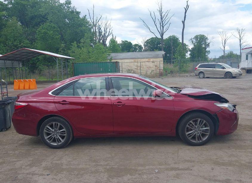 Photo 13 of 2017 Toyota Camry SE (VIN 4T1BF1FK4HU811290)