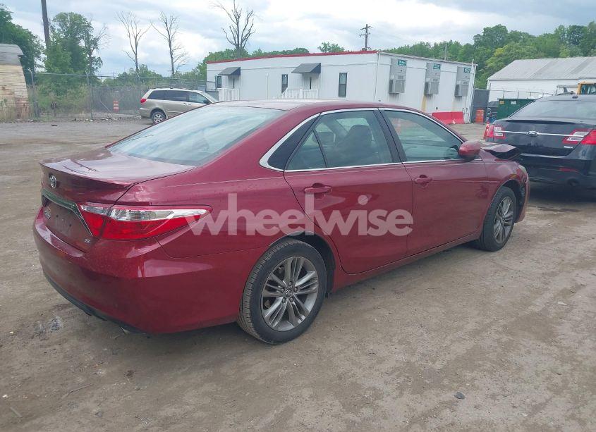 Photo 4 of 2017 Toyota Camry SE (VIN 4T1BF1FK4HU811290)