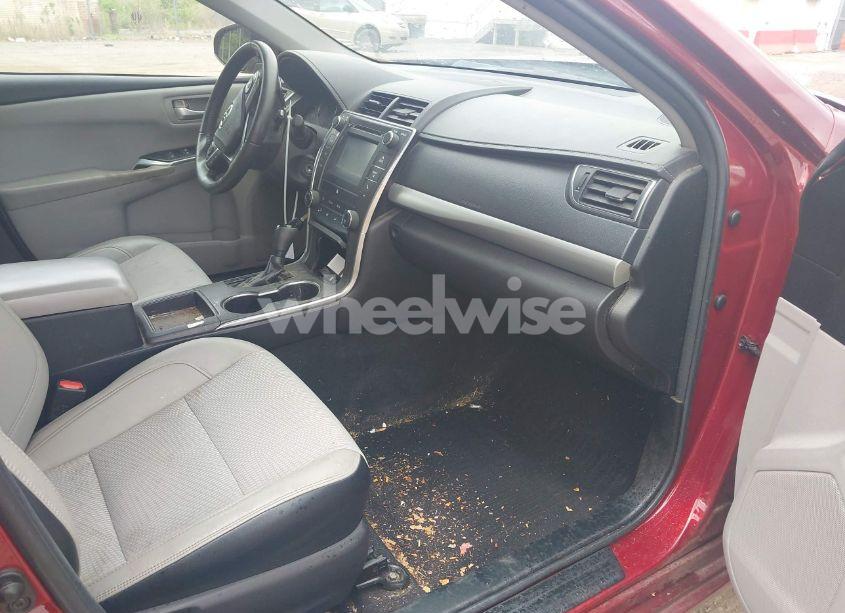 Photo 5 of 2017 Toyota Camry SE (VIN 4T1BF1FK4HU811290)