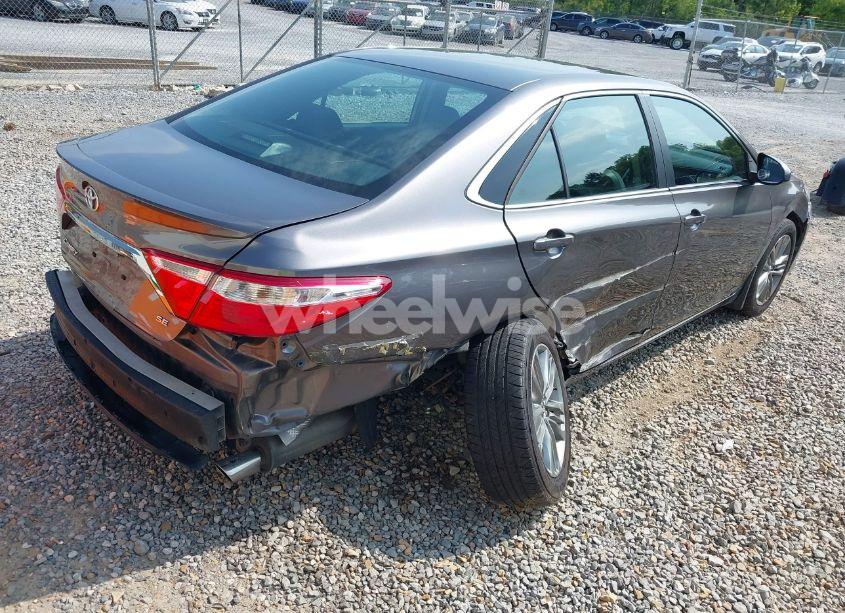 Photo 4 of 2017 Toyota Camry SE (VIN 4T1BF1FK4HU814626)