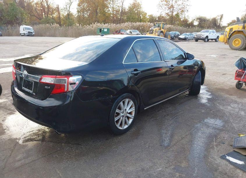 Photo 4 of 2012 Toyota Camry XLE (VIN 4T1BF1FK5CU008318)
