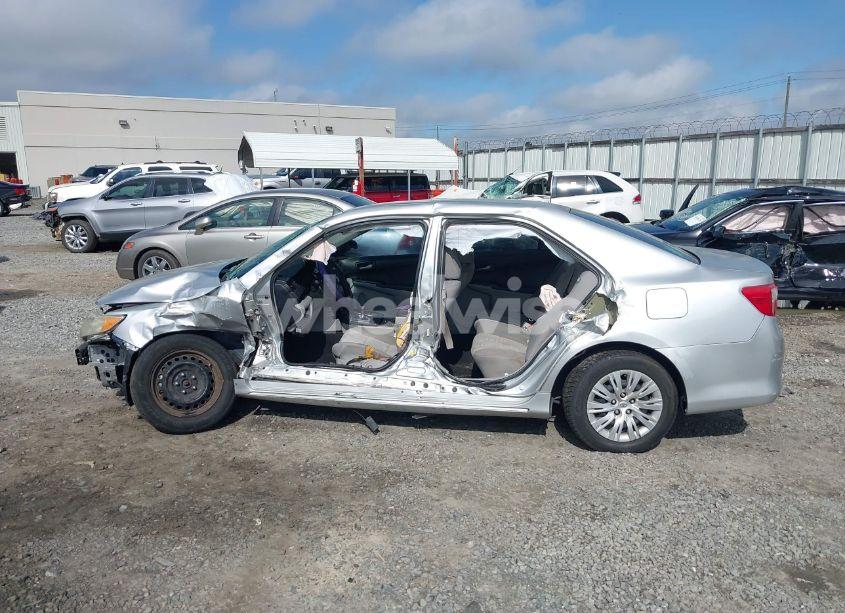 Photo 14 of 2012 Toyota Camry LE (VIN 4T1BF1FK5CU018105)