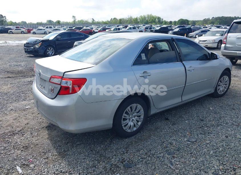 Photo 4 of 2012 Toyota Camry LE (VIN 4T1BF1FK5CU018105)