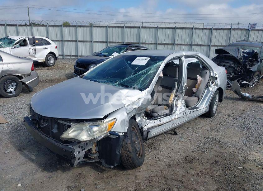 Photo 6 of 2012 Toyota Camry LE (VIN 4T1BF1FK5CU018105)