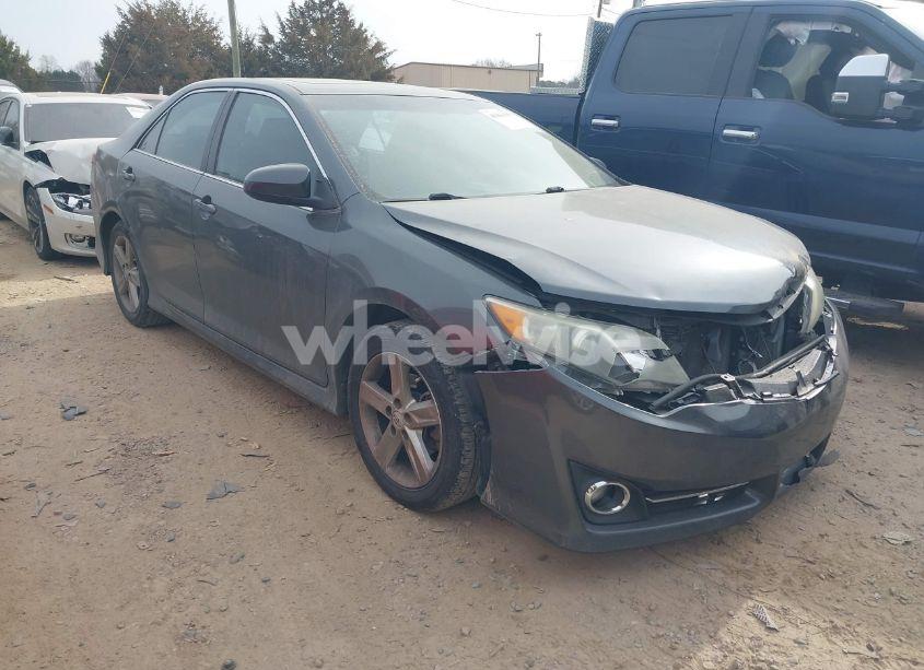 2012 Toyota Camry SE (VIN 4T1BF1FK5CU019268) main photo