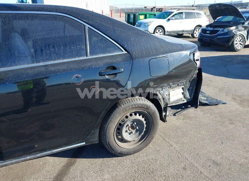 Photo 18 of 2012 Toyota Camry LE (VIN 4T1BF1FK5CU021201)