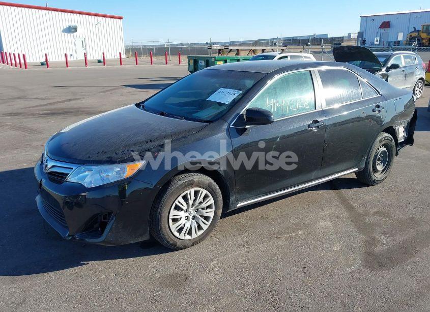 Photo 2 of 2012 Toyota Camry LE (VIN 4T1BF1FK5CU021201)