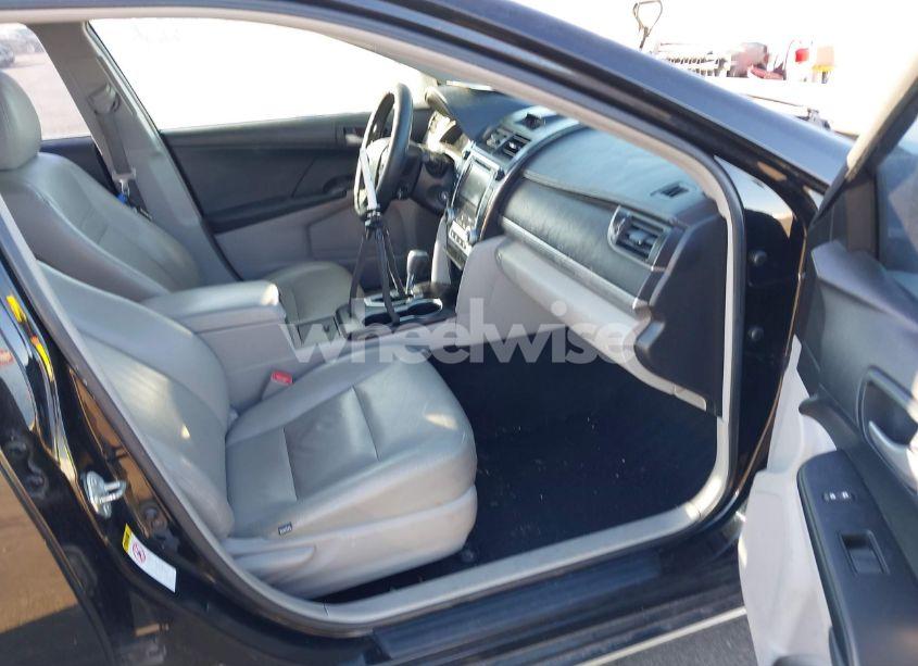 Photo 5 of 2012 Toyota Camry LE (VIN 4T1BF1FK5CU021201)