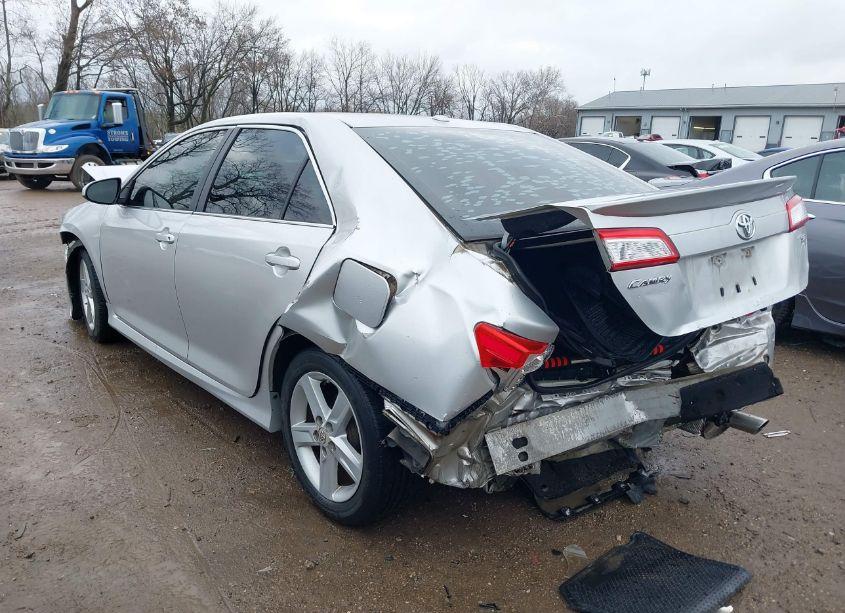 Photo 3 of 2012 Toyota Camry SE (VIN 4T1BF1FK5CU026124)