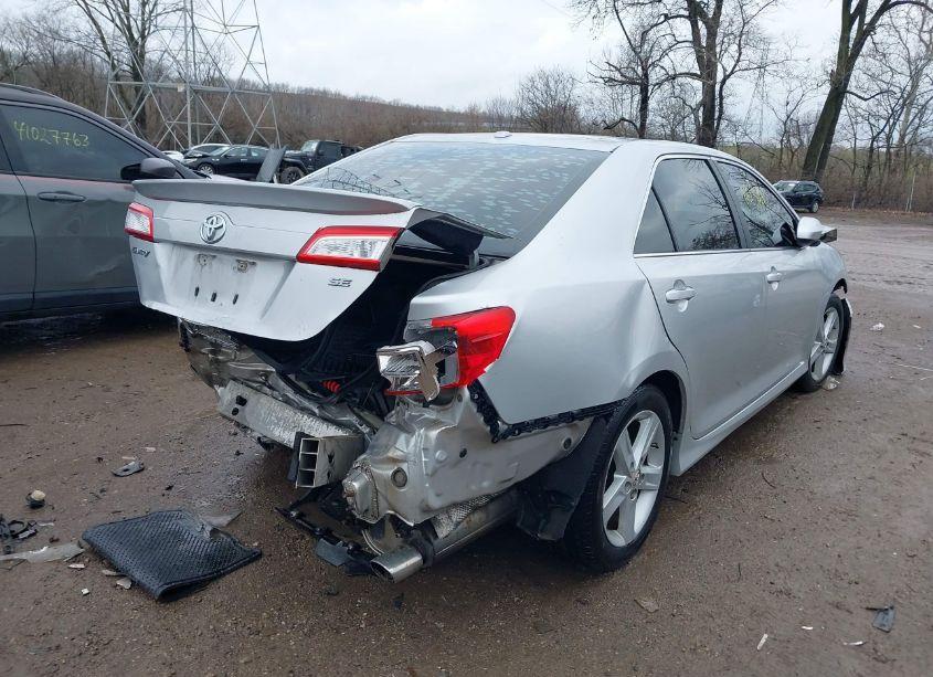 Photo 4 of 2012 Toyota Camry SE (VIN 4T1BF1FK5CU026124)