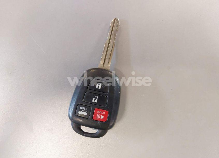 Photo 11 of 2012 Toyota Camry LE (VIN 4T1BF1FK5CU043862)