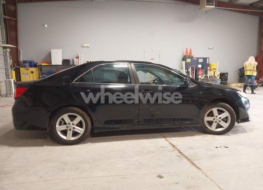 Photo 13 of 2012 Toyota Camry SE (VIN 4T1BF1FK5CU046356)