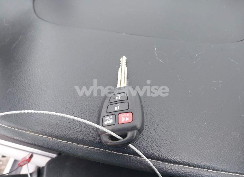 Photo 11 of 2012 Toyota Camry LE (VIN 4T1BF1FK5CU050181)