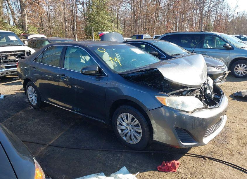 2012 Toyota Camry LE (VIN 4T1BF1FK5CU066994) main photo
