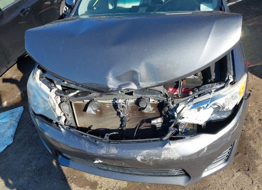 Photo 10 of 2012 Toyota Camry LE (VIN 4T1BF1FK5CU066994)