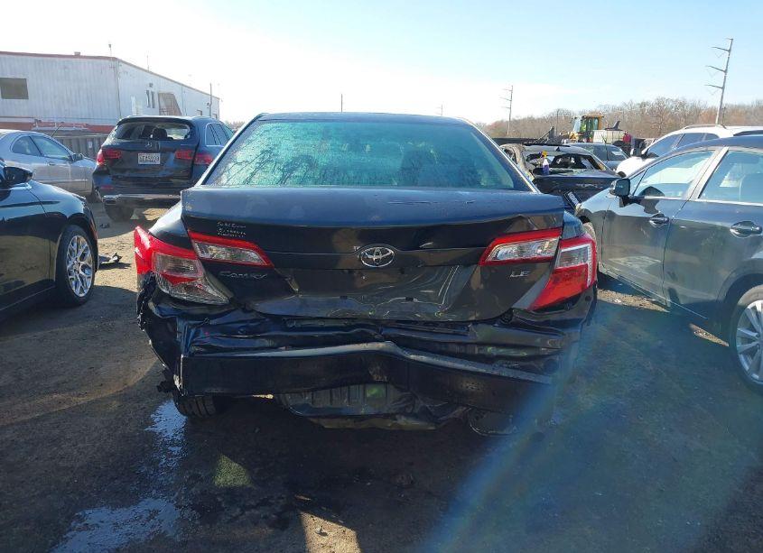 Photo 17 of 2012 Toyota Camry LE (VIN 4T1BF1FK5CU066994)