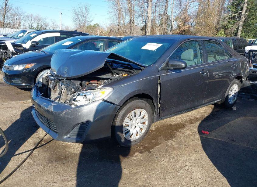 Photo 2 of 2012 Toyota Camry LE (VIN 4T1BF1FK5CU066994)