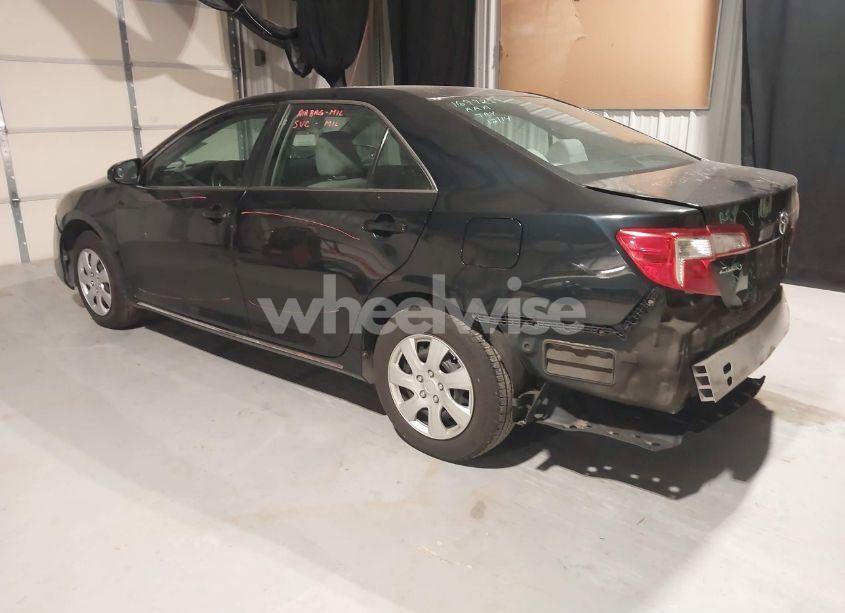 Photo 3 of 2012 Toyota Camry LE (VIN 4T1BF1FK5CU071502)